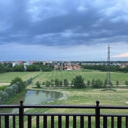 Hotel Beslan360 San Giuliano Milanese Zewnętrze zdjęcie